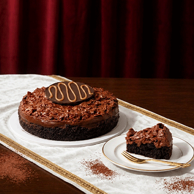 Nutella Crunch Cake