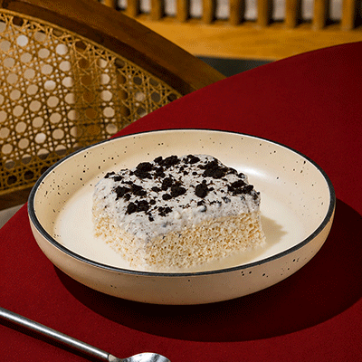 Cookies & Cream Milk Cake